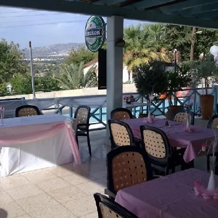 Pelagos Hill Apartament *